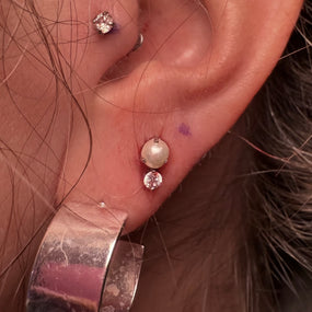 Titanium Perl Silver Earring